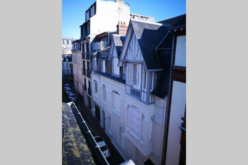 Charming Flat Middle Of Trouville, 150M From Beach Extérieur photo