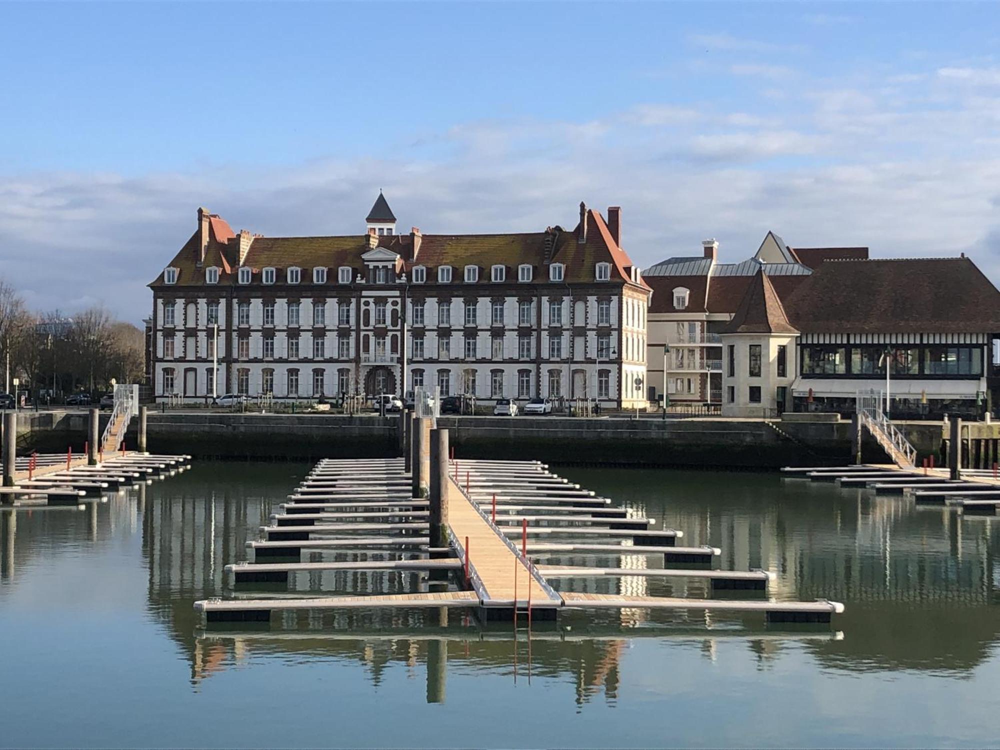 Charming Flat Middle Of Trouville, 150M From Beach Extérieur photo